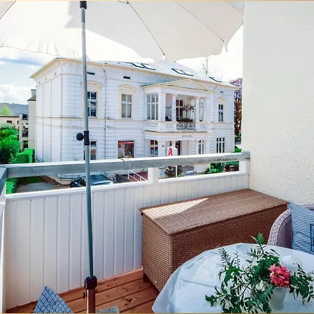 Haus Mertin Whg 1 Seestern Апартаменты *